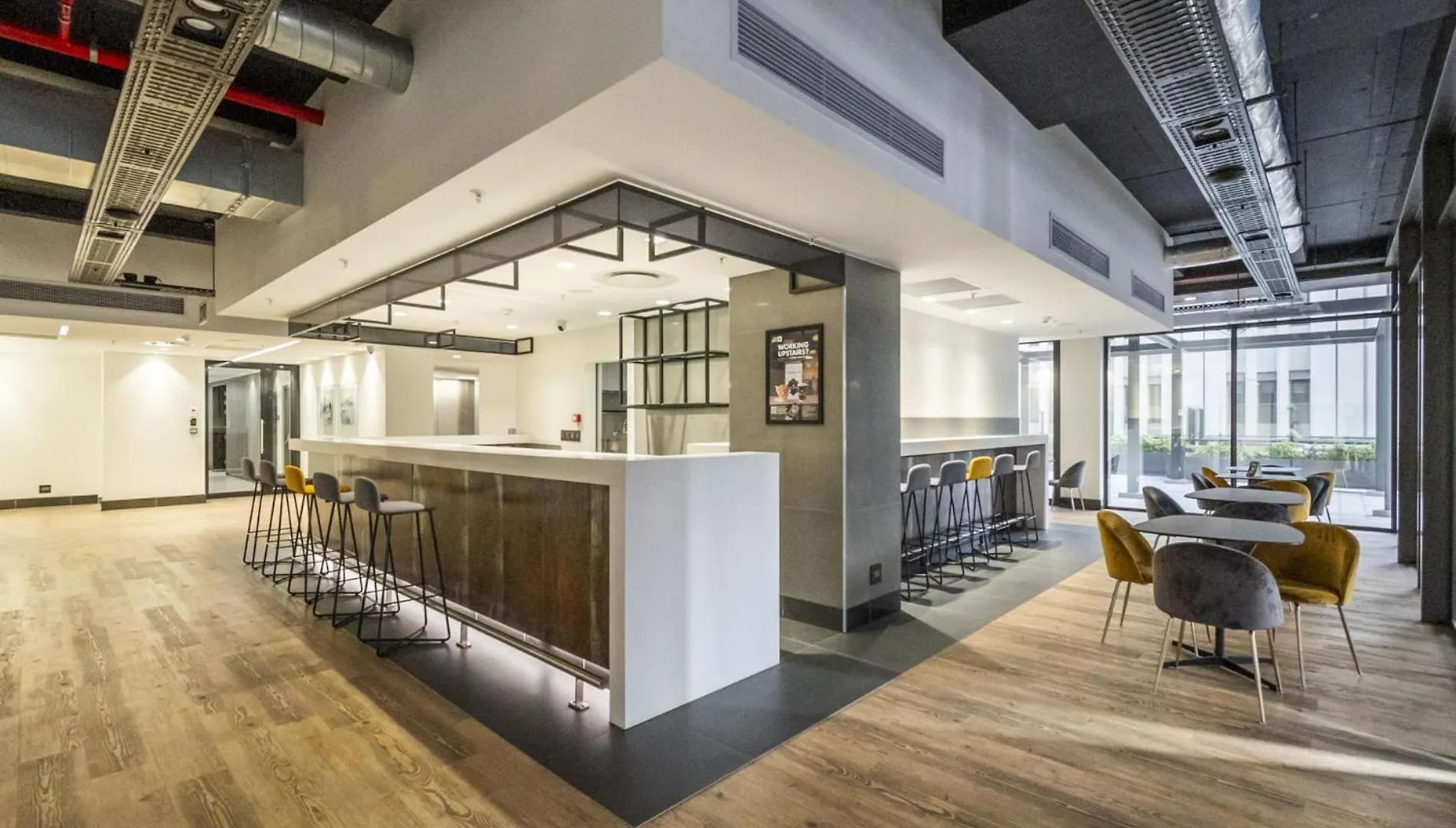 Stylish City Escape At Foreshore Place Cape Town