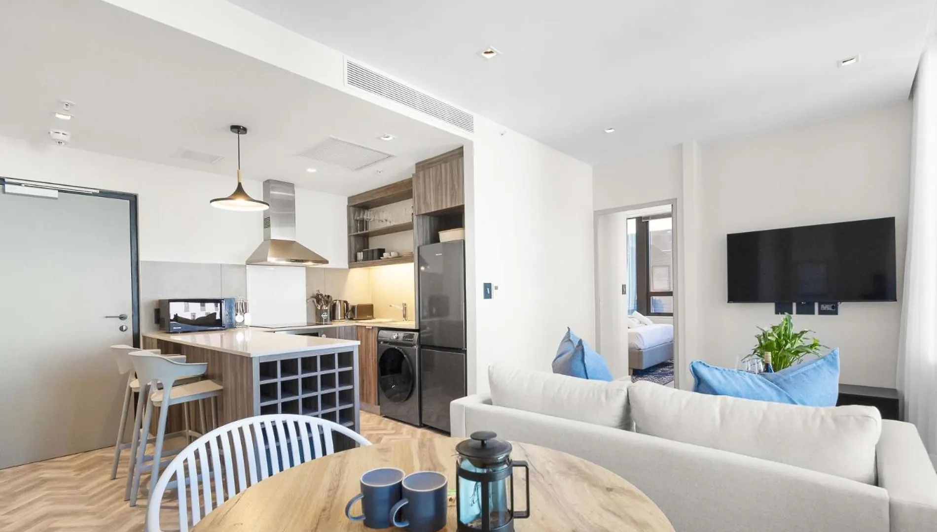 Stylish City Escape At Foreshore Place Cape Town